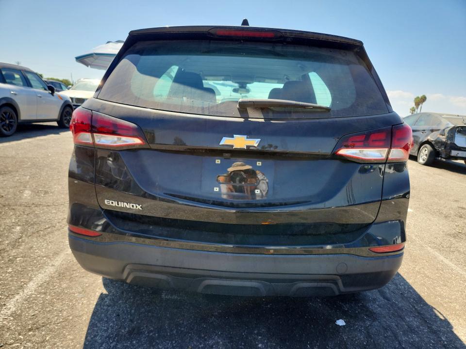 Photo 6 from auction – 2022 CHEVROLET EQUINOX with VIN 2GNAXHEV3N6115023