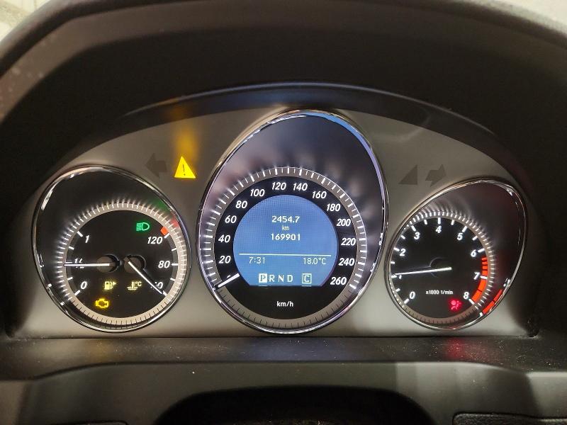Снимка 9 от търг – 2010 MERCEDES-BENZ C с VIN WDDGF8FB8AF445949