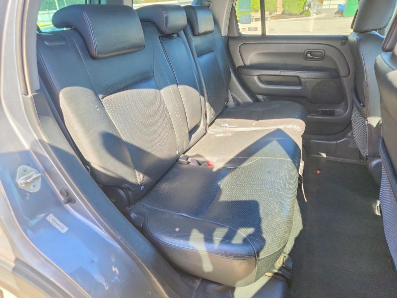 Photo 11 from auction – 2005 HONDA CR-V with VIN SHSRD78985U324239