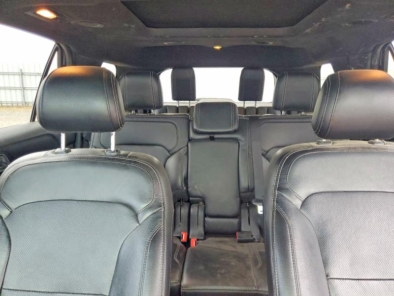 Photo 10 from auction – 2017 FORD EXPLORER with VIN 1FM5K8F87HGC37921