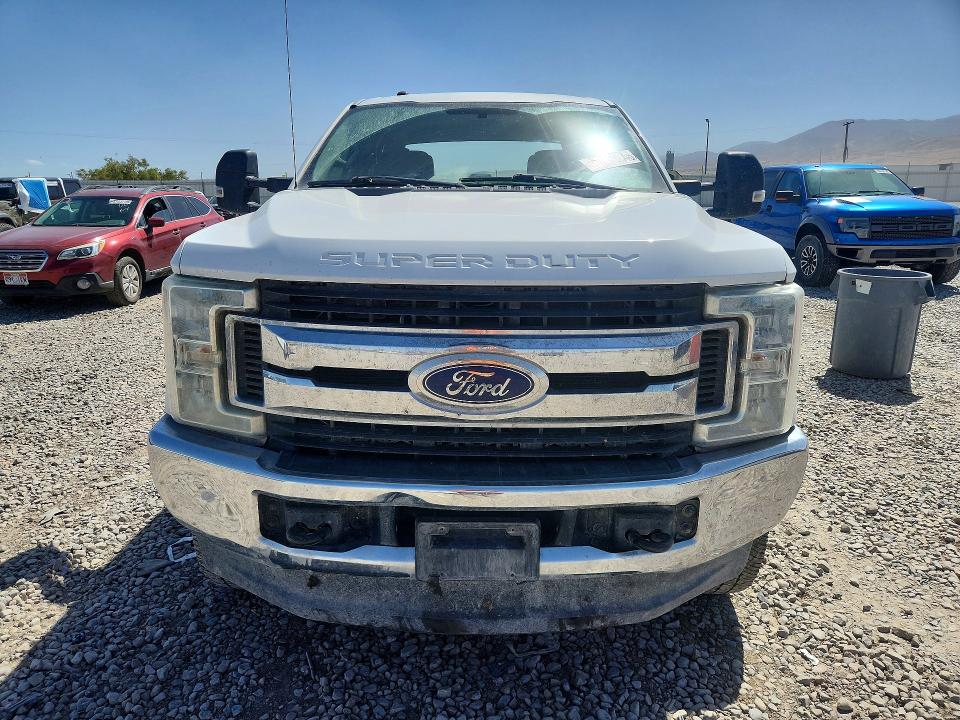 Photo 5 from auction – 2017 FORD F250 with VIN 1FT7W2BT0HEC10578
