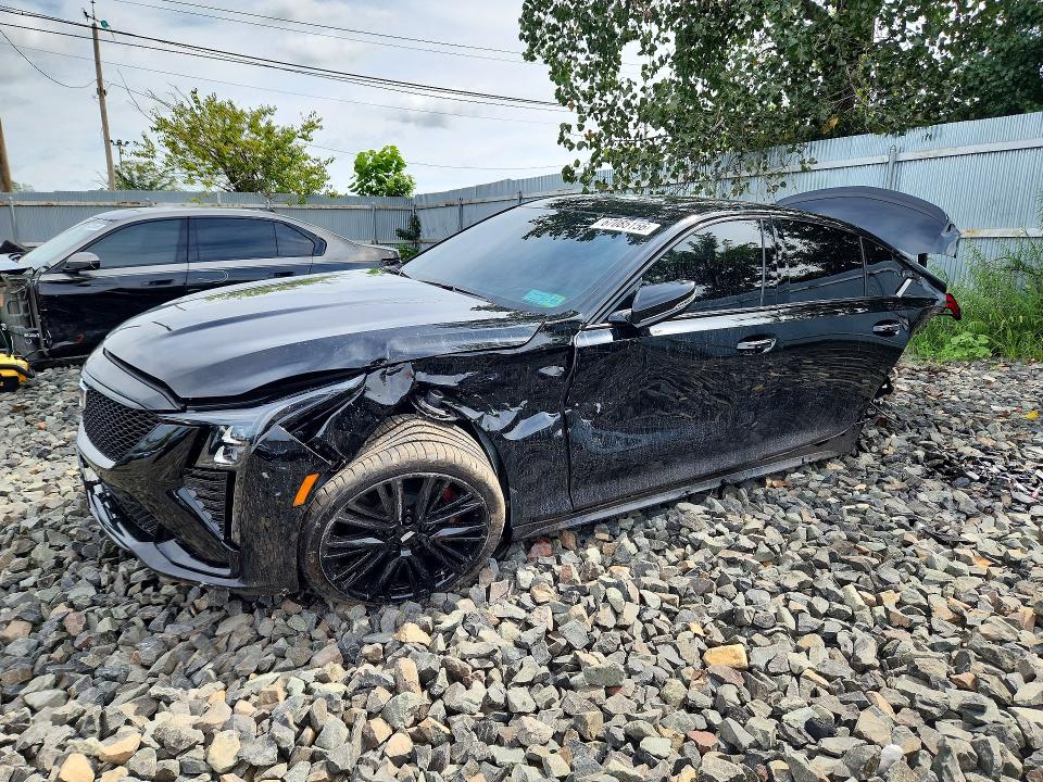 CADILLAC CT5-V 2026 with VIN 1G6DV5RW7T0112602 - Photo from auction