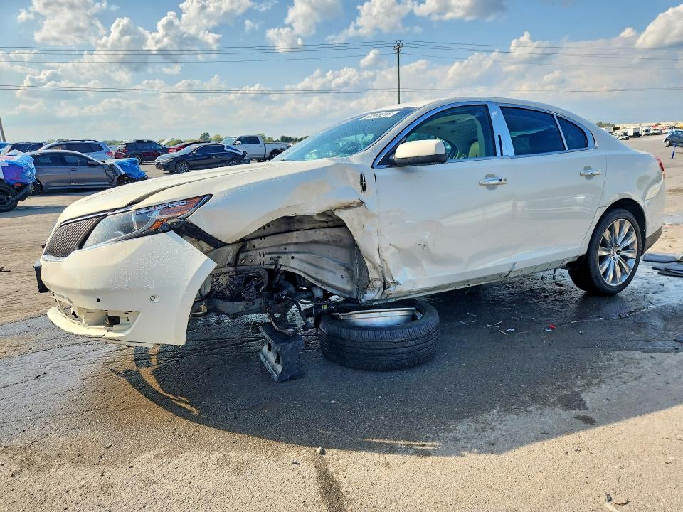 LINCOLN MKS 2013 с VIN 1LNHL9FT5DG601929 - Снимка от търг