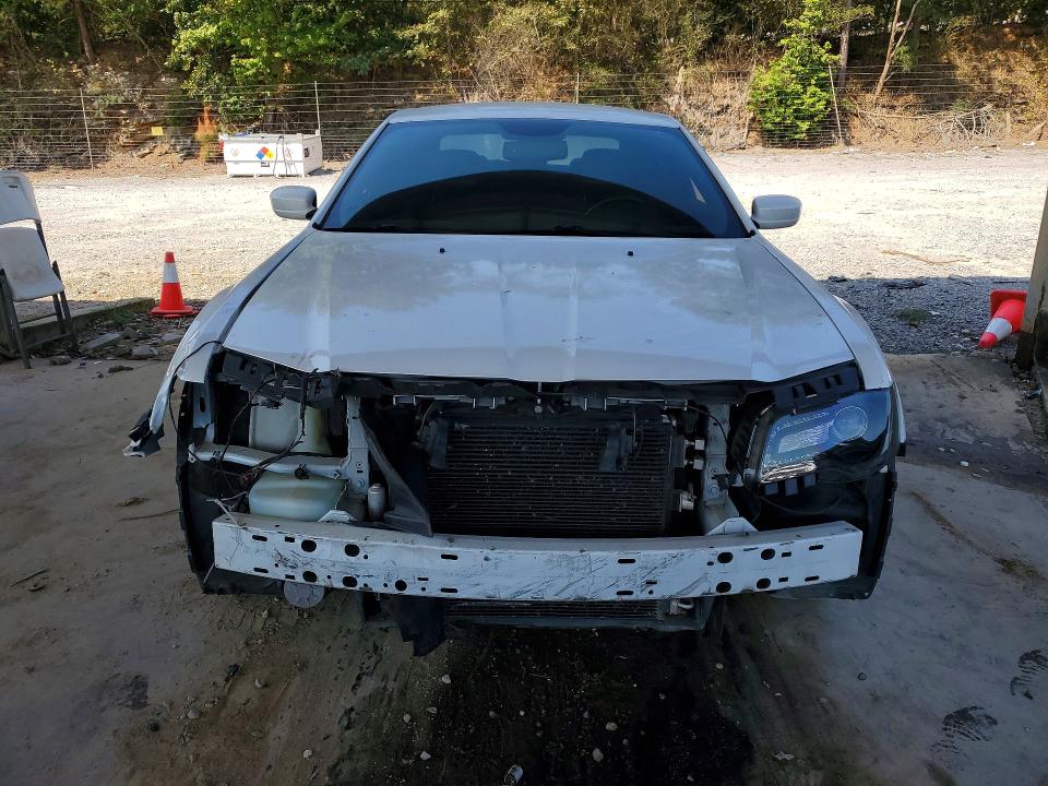 Фото 5 с аукциона – 2013 CHRYSLER 300 с VIN 2C3CCABG5DH685249