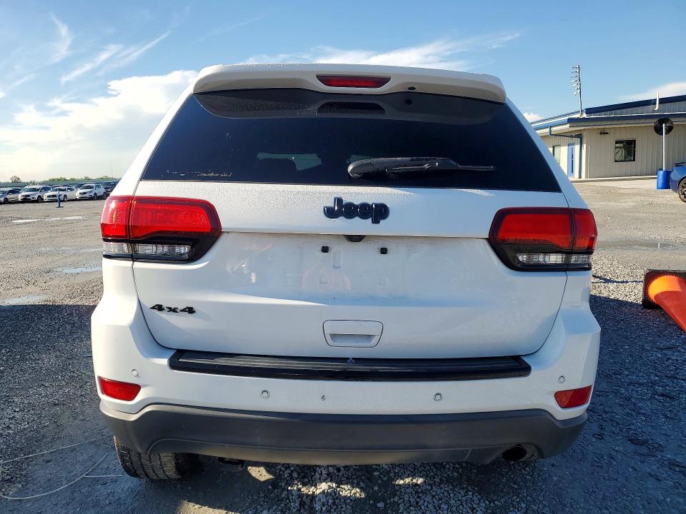Снимка 6 от търг – 2018 JEEP GRAND CHEROKEE с VIN 1C4RJFAG7JC352673