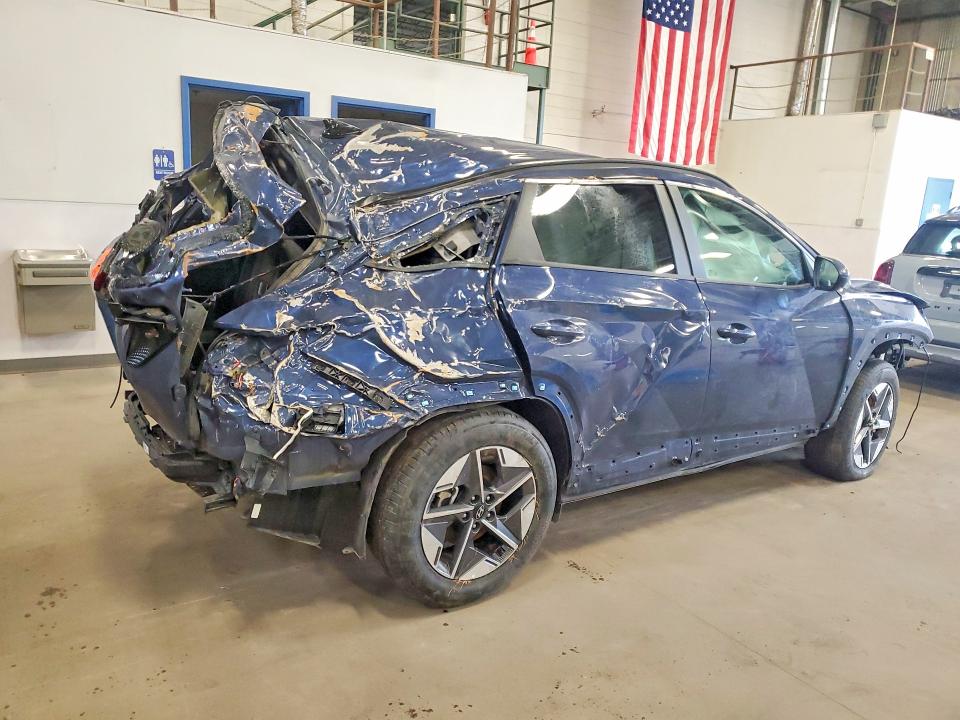 Photo 3 from auction – 2026 HYUNDAI TUCSON with VIN 5NMJB3DE9TH722142
