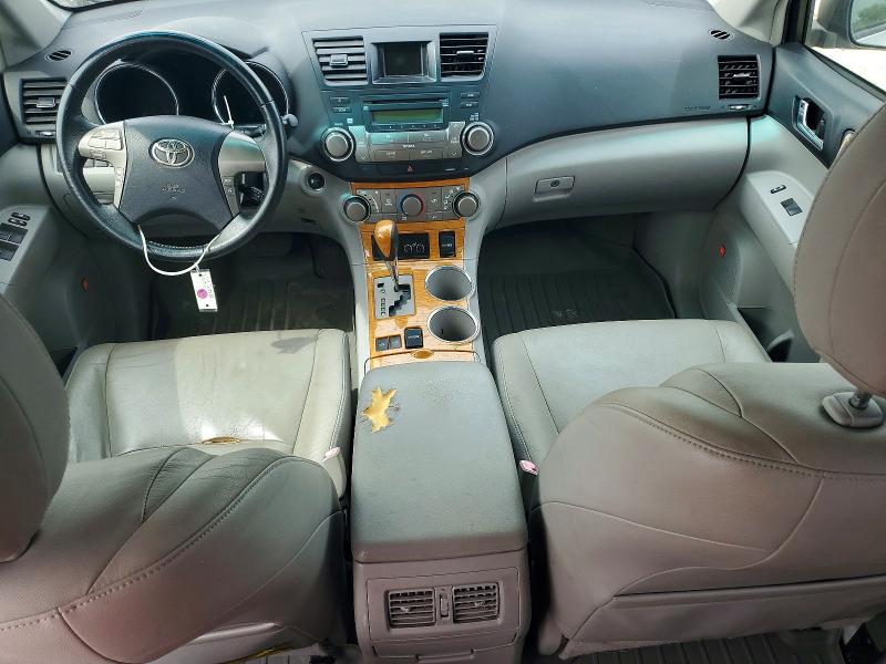 Photo 8 from auction – 2009 TOYOTA HIGHLANDER with VIN JTEEW44A192032824