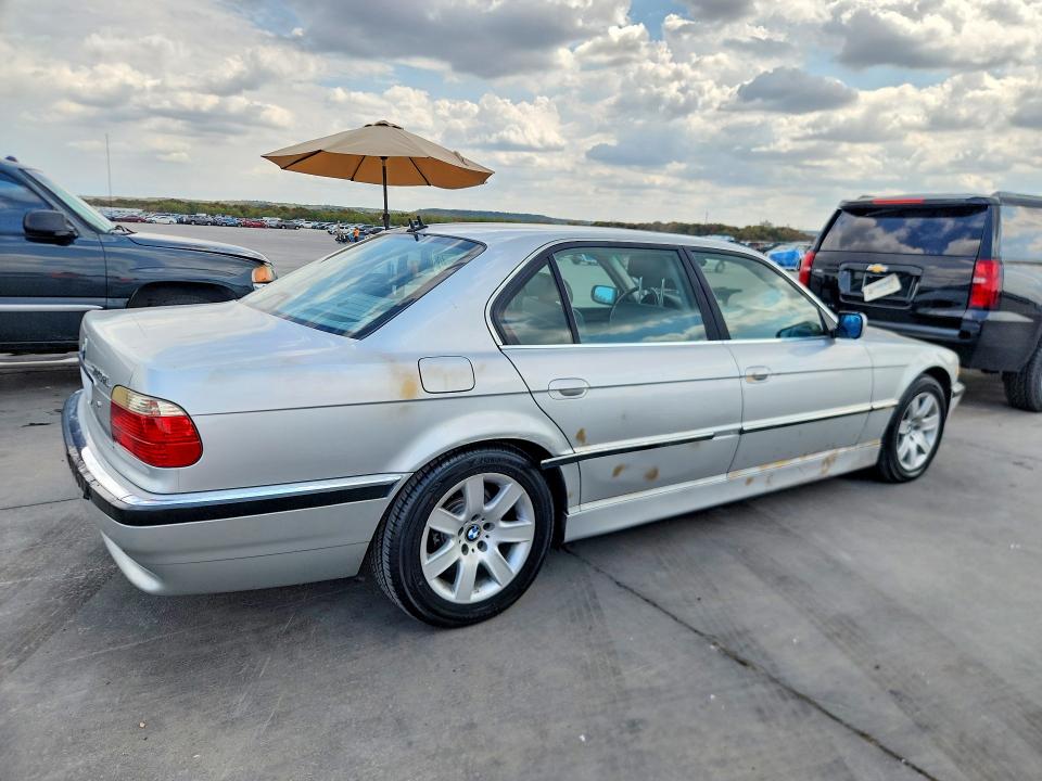 Фото 3 с аукциона – 2001 BMW 740 с VIN WBAGH83471DP27759
