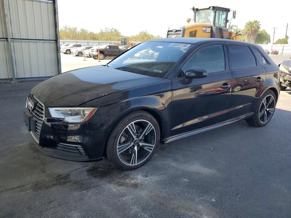Снимка 1 от търг – 2017 AUDI A3 с VIN WAUUPBFF4HA067532