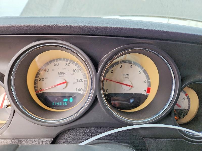Photo 9 from auction – 2010 DODGE CHALLENGER with VIN 2B3CJ4DV7AH219897