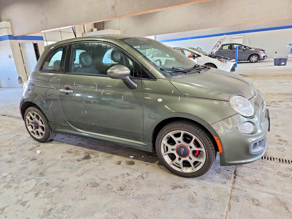 Фото 4 с аукциона – 2015 FIAT 500 с VIN 3C3CFFBR1FT509248