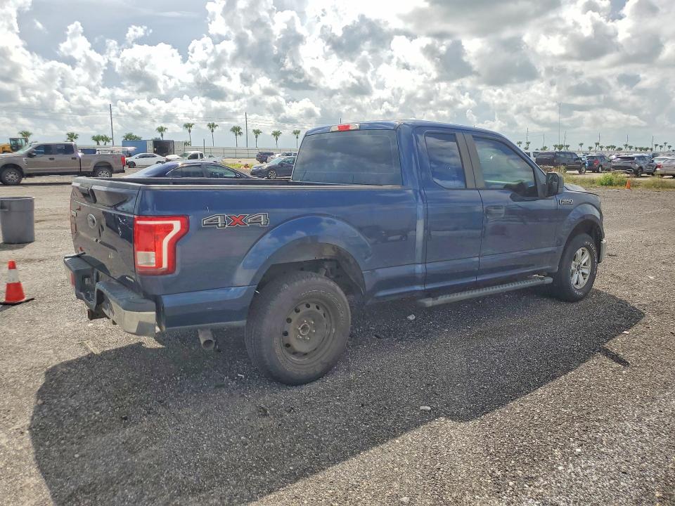صورة رقم 3 من المزاد - 2015 FORD F150 مع VIN 1FTFX1EF2FFA90458