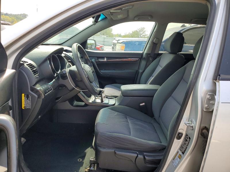 Photo 7 from auction – 2011 KIA SORENTO with VIN 5XYKT3A16BG173950