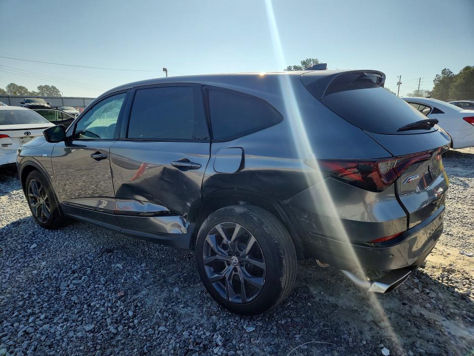 Снимка 2 от търг – 2024 ACURA MDX с VIN 5J8YE1H06RL001942