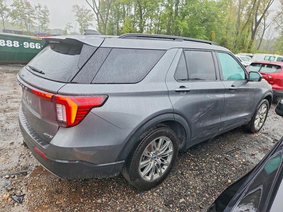 Photo 3 from auction – 2026 FORD EXPLORER with VIN 1FMUK8DH3TGA30529