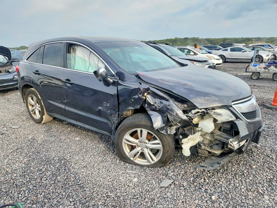 Снимка 4 от търг – 2015 ACURA RDX с VIN 5J8TB4H59FL008119