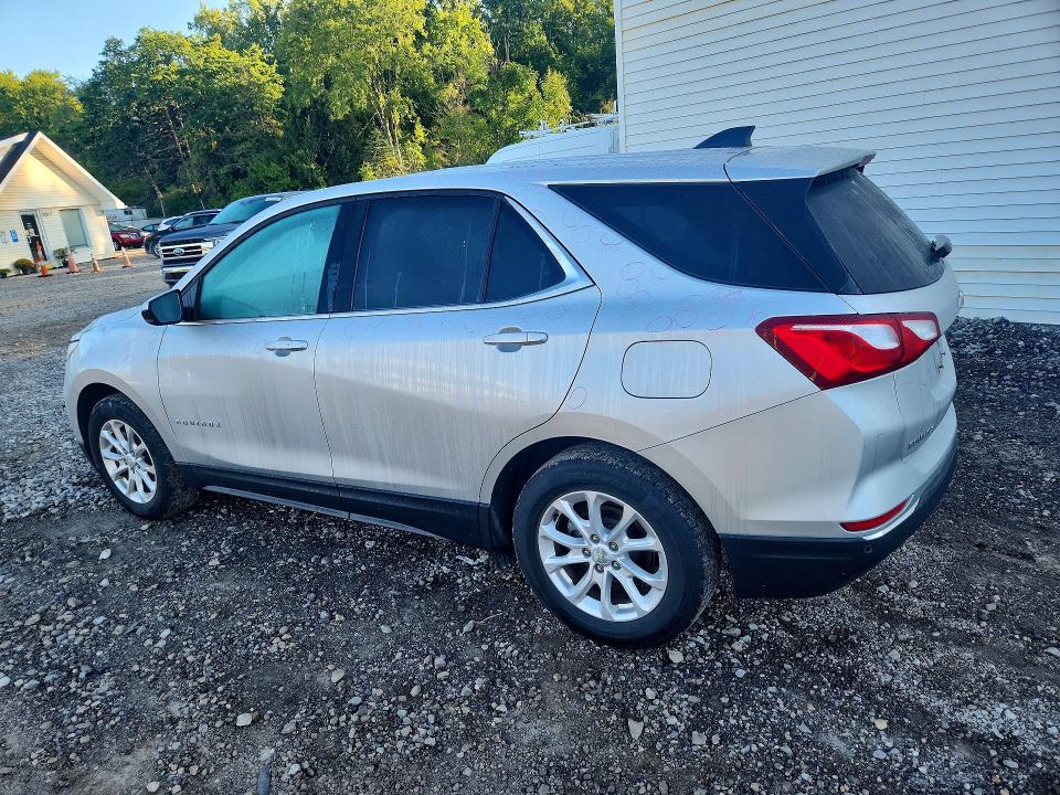 Photo 2 from auction – 2020 CHEVROLET EQUINOX with VIN 3GNAXKEV7LS630487