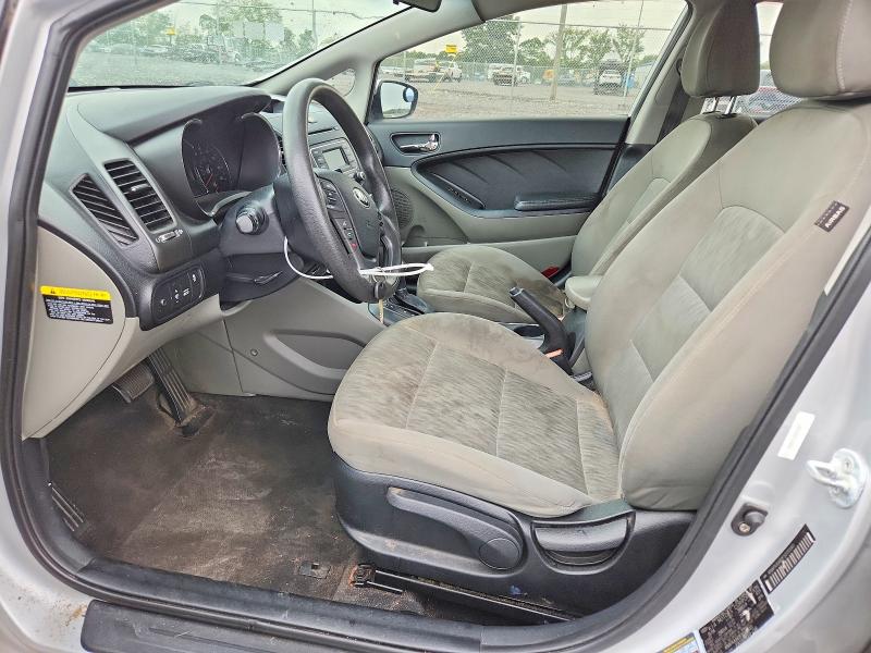 Foto 7 de la subasta – 2015 KIA FORTE con VIN KNAFK4A61F5370140