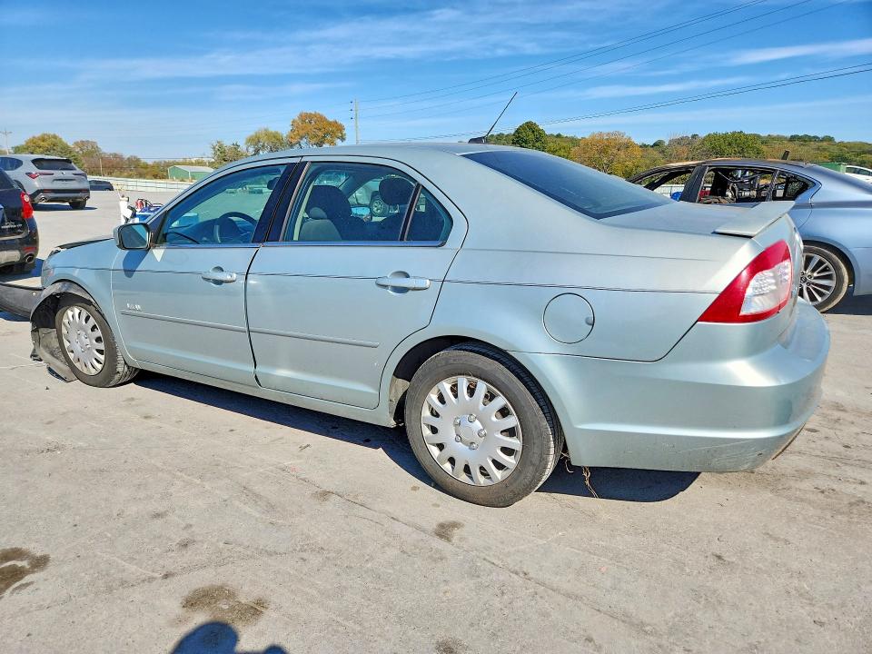 Снимка 2 от търг – 2007 MERCURY MILAN с VIN 3MEHM08Z67R624128