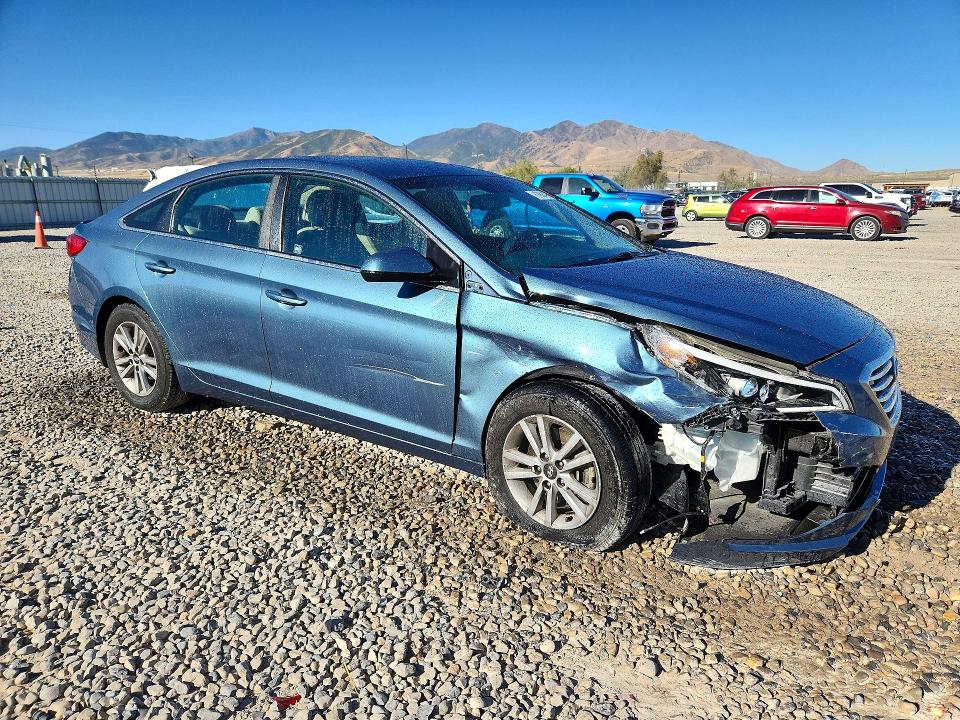 Photo 4 from auction – 2015 HYUNDAI SONATA with VIN 5NPE24AFXFH258869