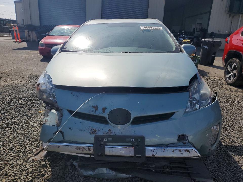 Снимка 5 от търг – 2013 TOYOTA PRIUS с VIN JTDKN3DP0D3043146