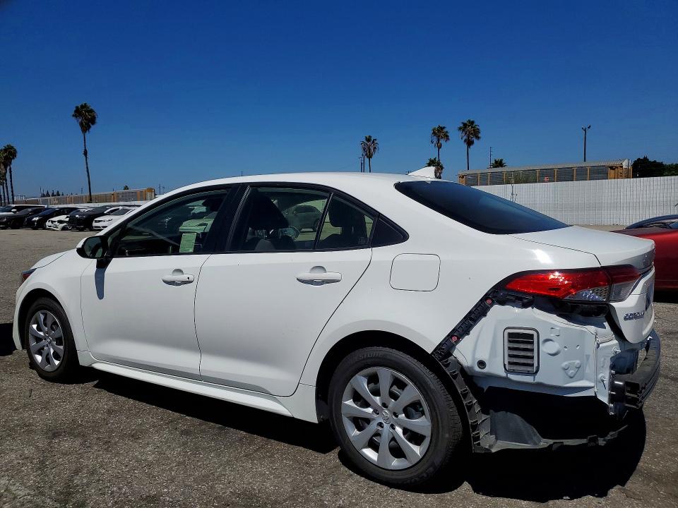 Photo 2 from auction – 2020 TOYOTA COROLLA with VIN JTDEPRAE2LJ104066