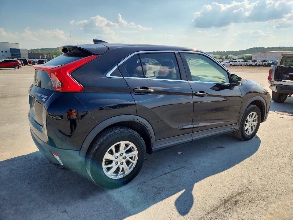 Photo 3 from auction – 2019 MITSUBISHI ECLIPSE CROSS with VIN JA4AT3AA2KZ035720