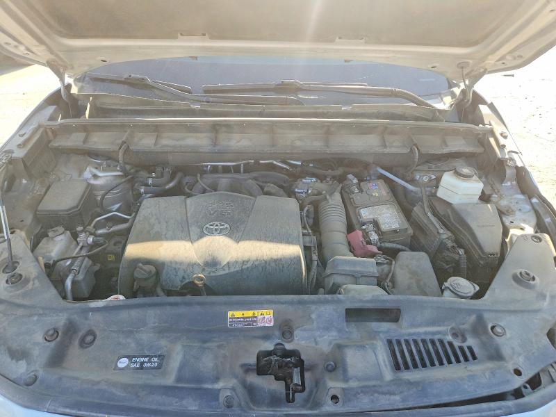 Photo 11 from auction – 2021 TOYOTA HIGHLANDER with VIN 5TDHZRAH7MS525738