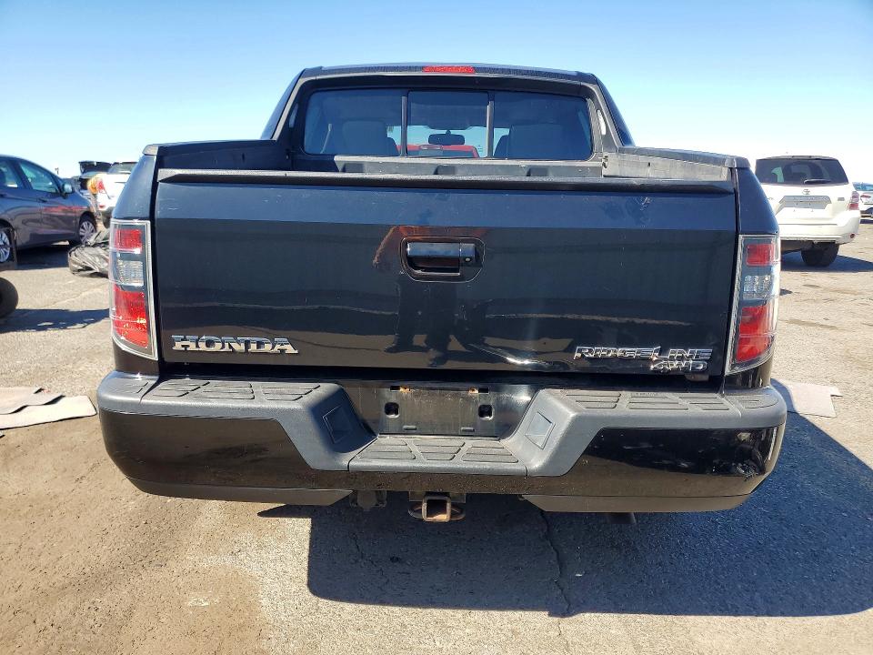 Photo 6 from auction – 2013 HONDA RIDGELINE with VIN 5FPYK1F55DB006817