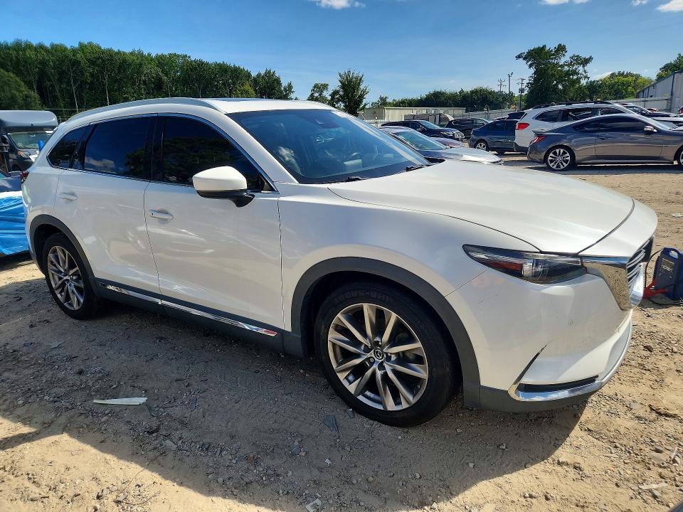 Photo 4 from auction – 2018 MAZDA CX-9 with VIN JM3TCBEY4J0209653