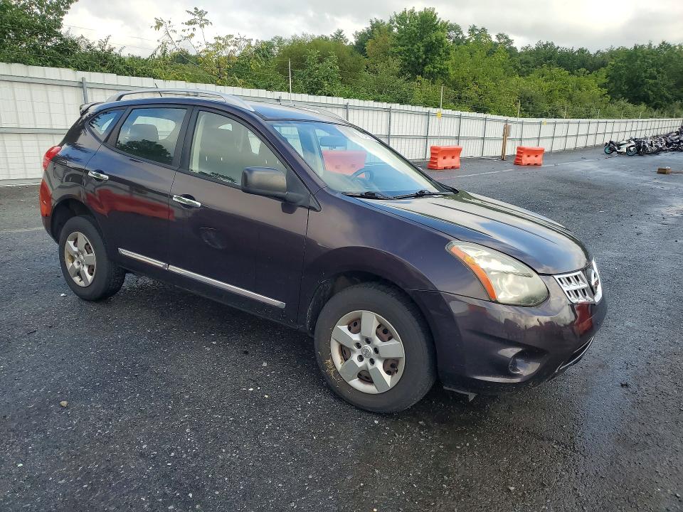 Photo 4 from auction – 2015 NISSAN ROGUE SELECT with VIN JN8AS5MV5FW252306