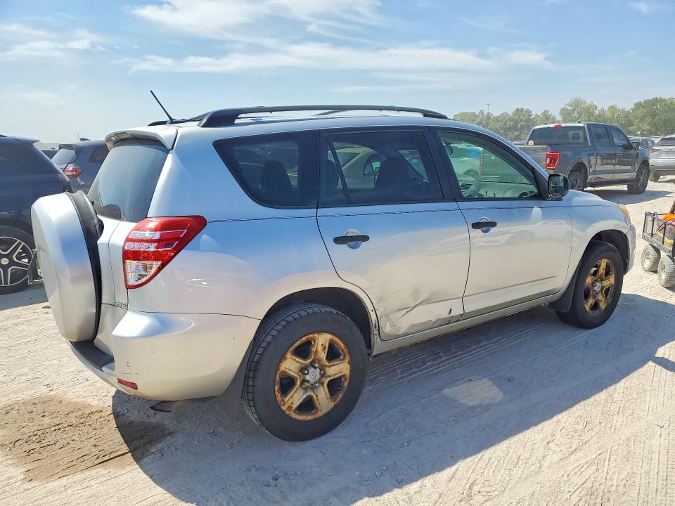 Photo 3 from auction – 2012 TOYOTA RAV4 with VIN JTMJF4DV6C5058685