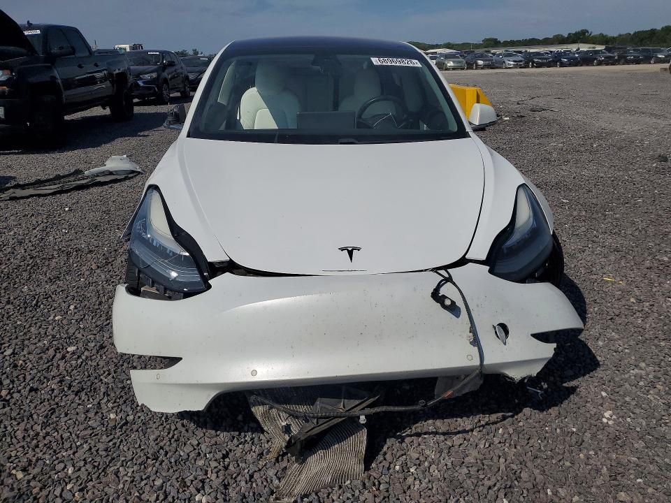 Foto 5 de la subasta – 2018 TESLA MODEL 3 con VIN 5YJ3E1EB3JF081352