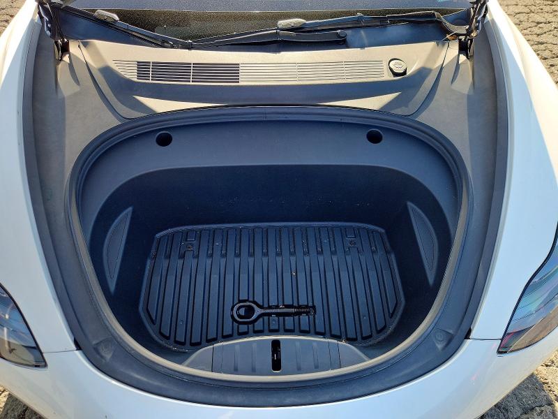 Photo 11 from auction – 2023 TESLA MODEL 3 with VIN 5YJ3E1EA2PF544159