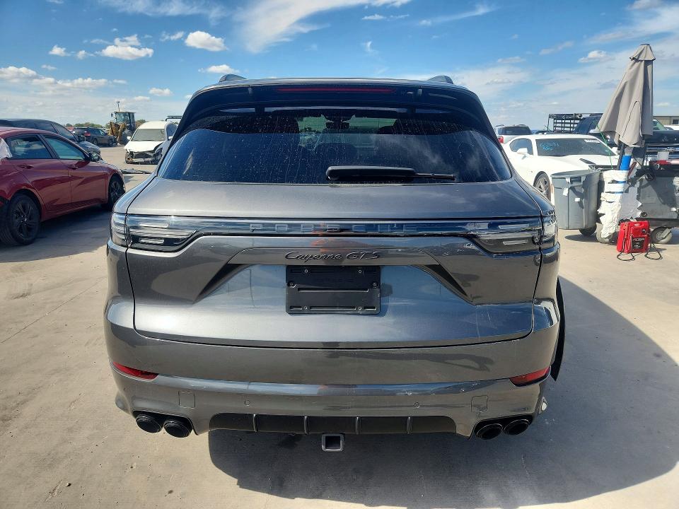Фото 6 с аукциона – 2021 PORSCHE CAYENNE с VIN WP1AG2AY1MDA33179