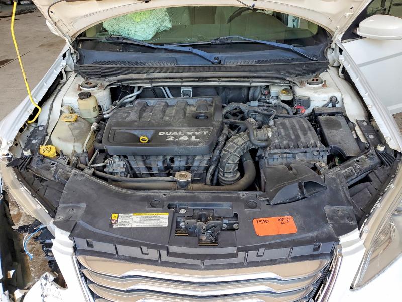 Photo 11 from auction – 2011 CHRYSLER 200 with VIN 1C3BC1FB1BN562305