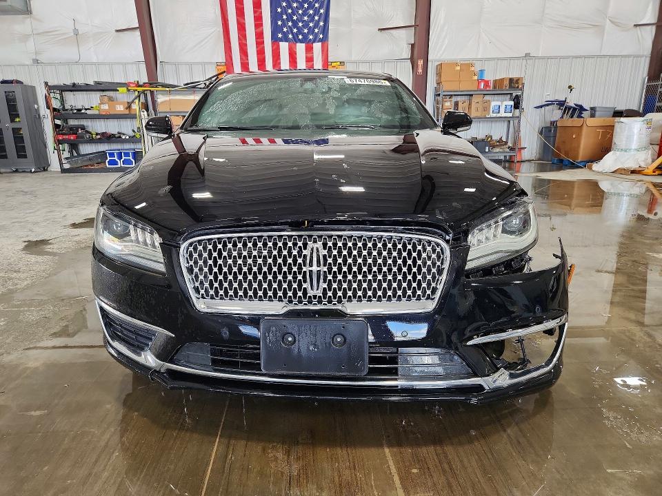 Photo 5 from auction – 2017 LINCOLN MKZ with VIN 3LN6L5MU4HR646158