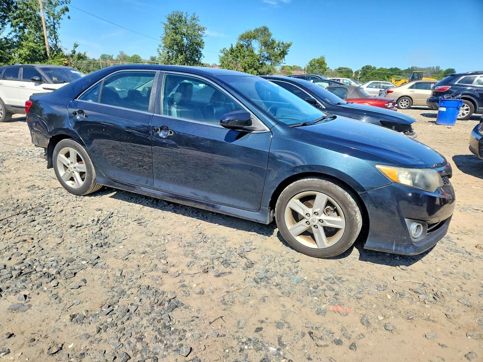 Снимка 4 от търг – 2012 TOYOTA CAMRY с VIN 4T1BF1FK3CU112659