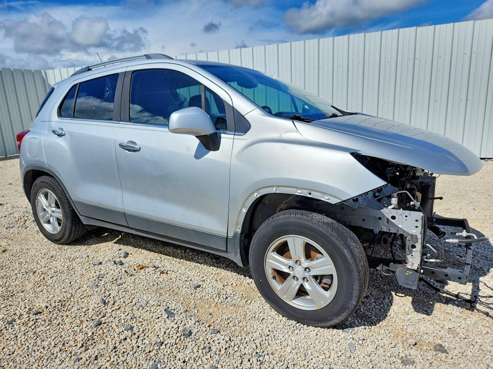 Снимка 4 от търг – 2020 CHEVROLET TRAX с VIN 3GNCJLSB2LL217123