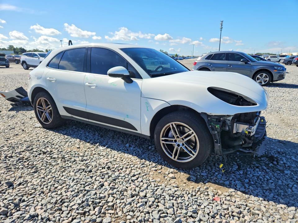Снимка 4 от търг – 2020 PORSCHE MACAN с VIN WP1AA2A58LLB05670