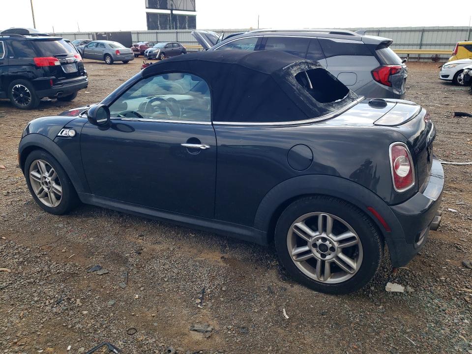 Снимка 2 от търг – 2013 MINI COOPER ROADSTER с VIN WMWSY3C51DT565806