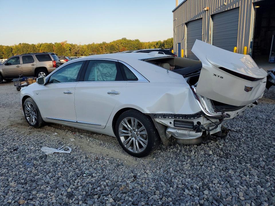 Photo 2 from auction – 2018 CADILLAC XTS with VIN 2G61M5S31J9149086