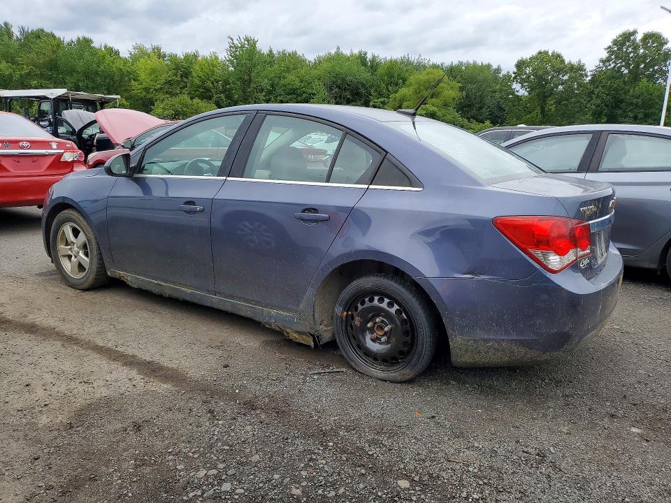 Photo 2 from auction – 2014 CHEVROLET CRUZE with VIN 1G1PC5SBXE7464843