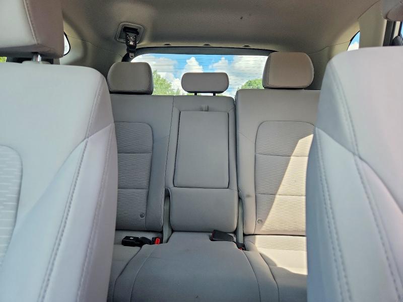 Photo 10 from auction – 2019 HYUNDAI TUCSON with VIN KM8J33A45KU066016