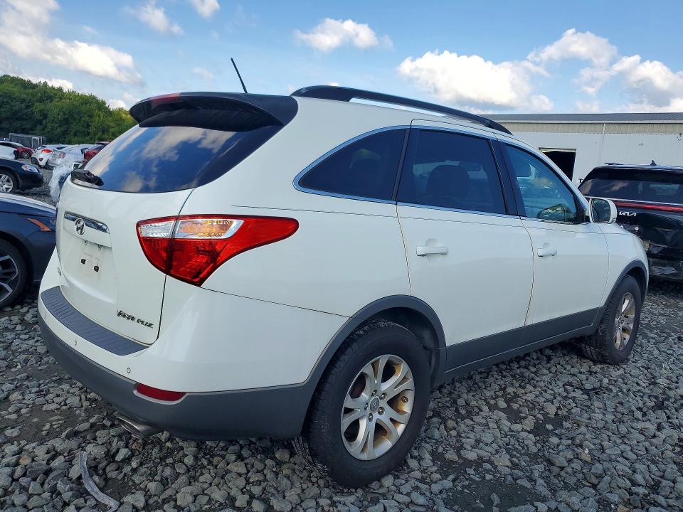 Photo 3 from auction – 2010 HYUNDAI VERACRUZ with VIN KM8NU4CC9AU103804