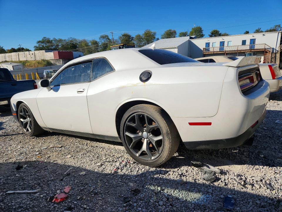 Photo 2 from auction – 2016 DODGE CHALLENGER with VIN 2C3CDZFJ1GH171338