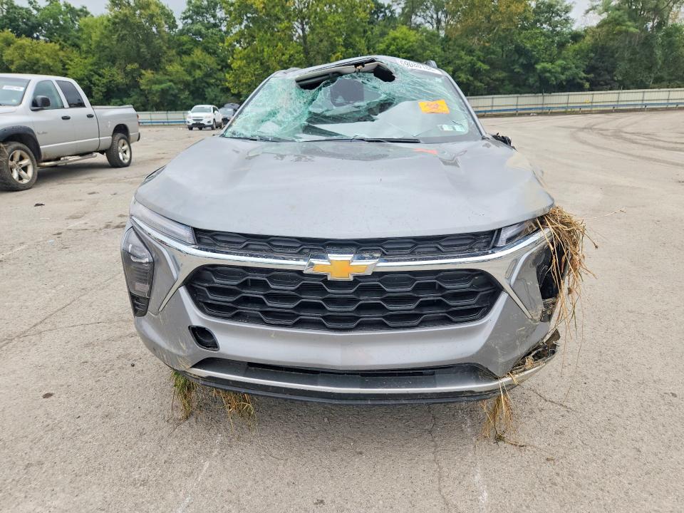 Снимка 5 от търг – 2024 CHEVROLET TRAX с VIN KL77LHE23RC046655