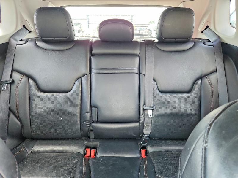 Снимка 10 от търг – 2018 JEEP COMPASS с VIN 3C4NJDCBXJT127737