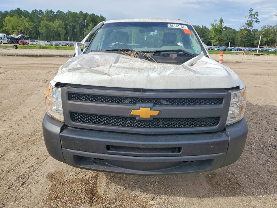 Photo 5 from auction – 2013 CHEVROLET SILVERADO with VIN 1GCNCPEA0DZ318841