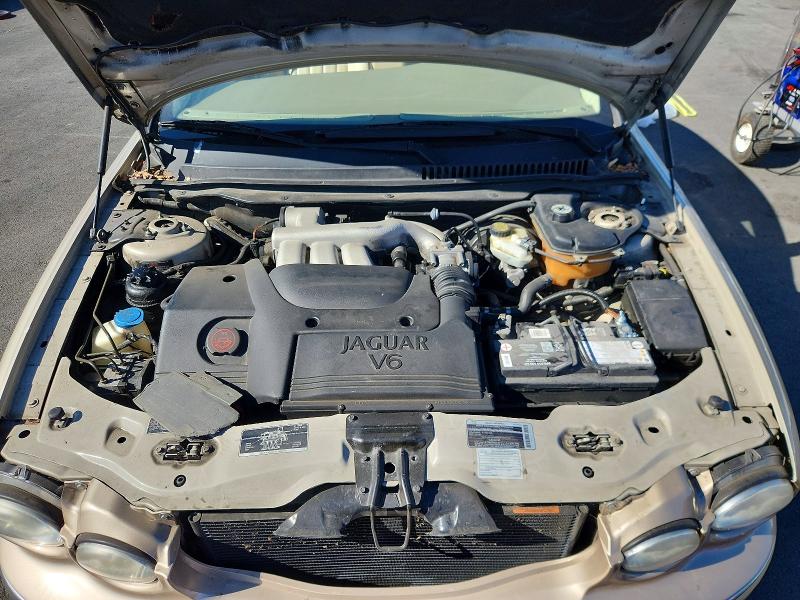 صورة رقم 11 من المزاد - 2002 JAGUAR X-TYPE مع VIN SAJEA51D82XC62493